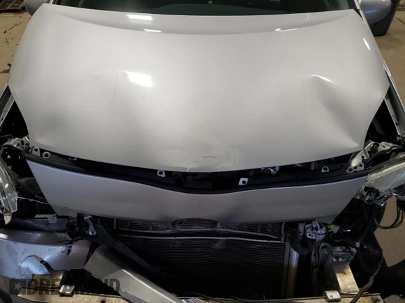 2011 Toyota Prius I z VIN JTDKN3DU3B0302992, wystawiony jako Copart lot #55957085 z przebiegiem 201 305 mil mil oraz Szkoda całkowita • Salvage title. Historia ofert i sprzedaży dostępna na DreamBid. Obrazek 11.