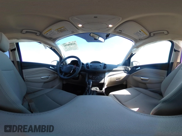2018 Ford Escape SE z VIN 1FMCU9GD6JUD55937, wystawiony jako IAAI lot #41898592 z przebiegiem 37 800 mil mil oraz . Historia ofert i sprzedaży dostępna na DreamBid. Obrazek 19.