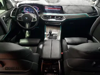 2021 BMW X5 xDrive40i z VIN 5UXCR6C01M9G56471, wystawiony jako Copart lot #57125785 z przebiegiem 41 634 mil mil oraz Szkody całkowita. Historia ofert i sprzedaży dostępna na DreamBid. Obrazek 8.