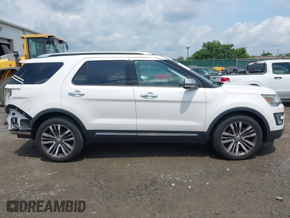 2017 Ford Explorer Platinum z VIN 1FM5K8HT9HGD01300, wystawiony jako IAAI lot #42628364 z przebiegiem 107 191 mil mil oraz . Historia ofert i sprzedaży dostępna na DreamBid. Obrazek 14.