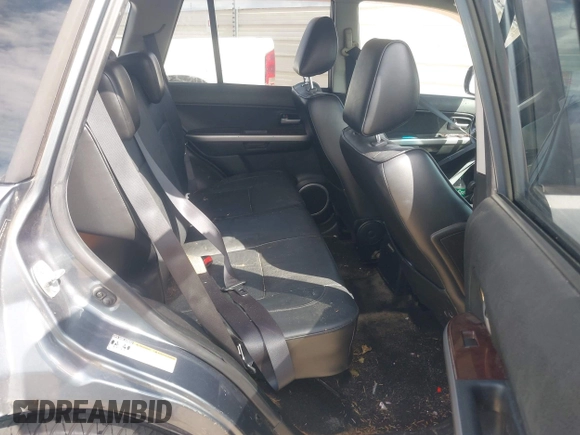 2006 Suzuki Grand Vitara Luxury with VIN JS3TE947864101994, listed as a IAAI auction lot 42755764 with 110,890 mi miles and . Bid and sale history available at DreamBid. Image 8.