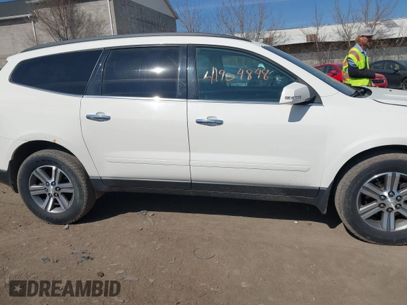 2015 Chevrolet Traverse LT with VIN 1GNKRGKD1FJ170059, listed as a IAAI auction lot 41904848 with 212,099 mi miles. Bid and sale history available at carsss.com. Image 13.