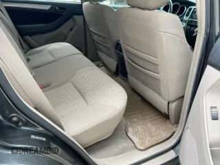 2008 Toyota 4Runner SR5 z VIN JTEBU14R380128817, wystawiony jako Copart lot #56390255 z przebiegiem 260 669 mil mil oraz Czysty tytuł • Clean title. Historia ofert i sprzedaży dostępna na DreamBid. Obrazek 6.