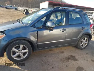 2008 Suzuki SX4 with VIN JS2YB417185102945, listed as a IAAI auction lot 41752107 with 164,656 mi miles and . Bid and sale history available at DreamBid. Image 14.