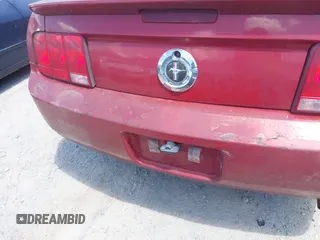 2008 Ford Mustang Deluxe with VIN 1ZVHT84N985188172, listed as a IAAI auction lot 42738693 with 165,837 mi miles and . Bid and sale history available at DreamBid. Image 15.