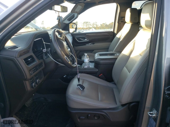 2022 Chevrolet Suburban Z71 with VIN 1GNSKDKD8NR117510, listed as a Copart auction lot 80980744 with 77,519 mi miles and Salvage Title. Bid and sale history available at carsss.com. Image 7.