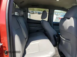 2013 Toyota Tacoma with VIN 5TFLU4EN7DX077796, listed as a Copart auction lot 51986905 with 163,225 mi miles and Salvage Title. Bid and sale history available at DreamBid. Image 10.