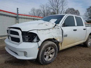 2016 Ram 1500 Tradesman z VIN 1C6RR6KG5GS404699, wystawiony jako IAAI lot #41367027 z przebiegiem 56 757 mil mil oraz . Historia ofert i sprzedaży dostępna na DreamBid. Obrazek 6.