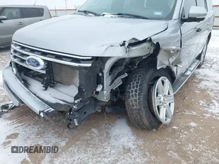 2020 Ford Expedition XLT z VIN 1FMJU1JTXLEA56148, wystawiony jako IAAI lot #41602849 z przebiegiem 133 596 mil mil oraz . Historia ofert i sprzedaży dostępna na DreamBid. Obrazek 6.