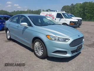 2014 Ford Fusion SE Hybrid with VIN 3FA6P0LU8ER251057, listed as a IAAI auction lot 42150589 with 188,192 mi miles and . Bid and sale history available at DreamBid. Image 1.