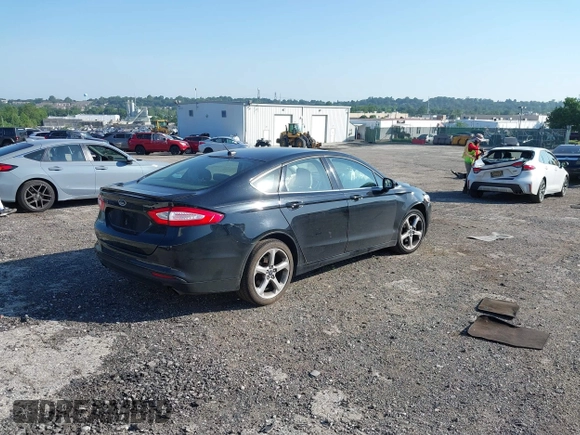 2016 Ford Fusion S with VIN 3FA6P0G75GR109014, listed as a IAAI auction lot 42567294 with 84,829 mi miles and . Bid and sale history available at DreamBid. Image 4.