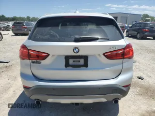 2018 BMW X1 sDrive28i z VIN WBXHU7C3XJ5H39960, wystawiony jako Copart lot #57095125 z przebiegiem 154 013 mil mil oraz Szkoda całkowita • Salvage title. Historia ofert i sprzedaży dostępna na DreamBid. Obrazek 6.