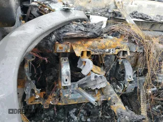 2022 Jeep Wagoneer Series II z VIN 1C4SJVBT0NS165195, wystawiony jako Copart lot #56209585 z przebiegiem Nie podano mil oraz Nie do naprawy • Non repairable. Historia ofert i sprzedaży dostępna na DreamBid. Obrazek 9.