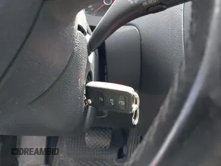 2012 Volkswagen Jetta TDI w/Premium & Nav с VIN 3VWLL7AJ0CM341353, выставлен на аукционе IAAI как лот 42206057 с пробегом 193 091 миль миль и . История ставок и продаж доступна на DreamBid. Изображение 11.