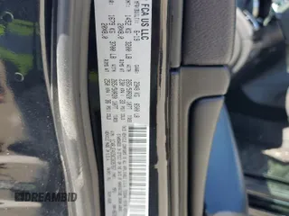 2019 Jeep Grand Cherokee Upland z VIN 1C4RJEAG5KC835767, wystawiony jako Copart lot #52076345 z przebiegiem 52 910 mil mil oraz Szkoda całkowita • Salvage title. Historia ofert i sprzedaży dostępna na DreamBid. Obrazek 14.