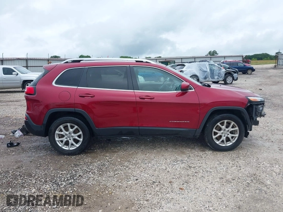 2016 Jeep Cherokee Altitude with VIN 1C4PJMCB5GW321829, listed as a IAAI auction lot 42478298 with 64,029 mi miles and . Bid and sale history available at DreamBid. Image 14.