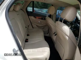 2018 Mercedes-Benz GLC 300 z VIN WDC0G4JB6JV048068, wystawiony jako Copart lot #59135975 z przebiegiem 108 886 mil mil oraz Szkoda całkowita • Salvage title. Historia ofert i sprzedaży dostępna na DreamBid. Obrazek 11.