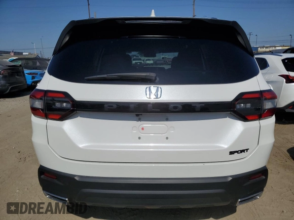 2023 Honda Pilot Sport with VIN 5FNYG2H30PB012041, listed as a Copart auction lot 62038135 with 30,558 mi miles and Salvage title. Bid and sale history available at DreamBid. Image 6.