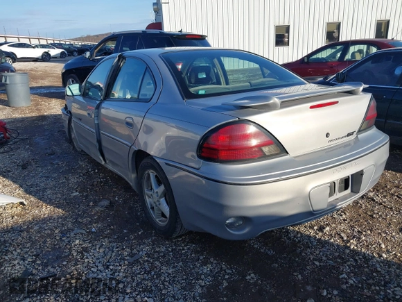 2000 Pontiac Grand Am GT1 with VIN 1G2NV52E6YC553053, listed as a IAAI auction lot 41070259 with 206,629 mi miles. Bid and sale history available at carsss.com. Image 3.