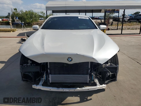 2022 BMW 8 Series 840i with VIN WBAAE2C00NCH19865, listed as a Copart auction lot 62617094 with 38,160 mi miles and Salvage Title. Bid and sale history available at carsss.com. Image 5.