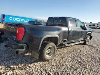 2020 Chevrolet Silverado 3500HD High Country with VIN 1GC4YVEY0LF198456, listed as a Copart auction lot 80054164 with Not Provided miles and Salvage Title. Bid and sale history available at DreamBid. Image 3.