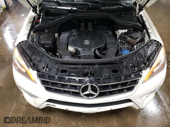 2015 Mercedes-Benz M 400 with VIN 4JGDA5GB0FA535623, listed as a Copart auction lot 45979705 with 115,592 mi miles and Salvage Title. Bid and sale history available at DreamBid. Image 11.