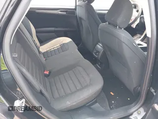 2020 Ford Fusion SE with VIN 3FA6P0LU5LR142665, listed as a IAAI auction lot 42415611 with 101,686 mi miles and . Bid and sale history available at DreamBid. Image 8.