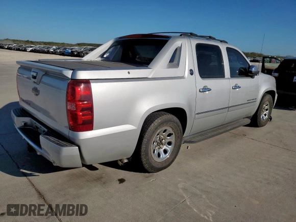 2013 Chevrolet Avalanche LTZ with VIN 3GNMCGE03DG132995, listed as a Copart auction lot 49694705 with 174,506 mi miles and Salvage title. Bid and sale history available at DreamBid. Image 3.