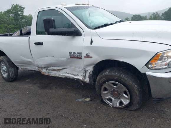 2018 Ram 2500 with VIN 3C6MR5AL8JG378889, listed as a IAAI auction lot 42515651 with 187,834 mi miles and . Bid and sale history available at DreamBid. Image 6.