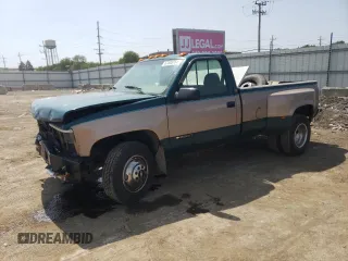 1996 Chevrolet Silverado 3500 z VIN 1GCHC34J8TE124099, wystawiony jako Copart lot #67838764 z przebiegiem 112 293 mil mil oraz Szkody całkowita. Historia ofert i sprzedaży dostępna na DreamBid. Obrazek 1.