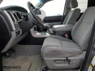 2007 Toyota Tundra SR5 with VIN 5TFBT54147X008913, listed as a Copart auction lot 44910685 with 164,706 mi miles and Salvage Title. Bid and sale history available at carsss.com. Image 7.