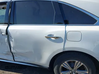 2020 Acura MDX with VIN 5J8YD4H3XLL001500, listed as a IAAI auction lot 42042725 with 84,419 mi miles. Bid and sale history available at carsss.com. Image 17.