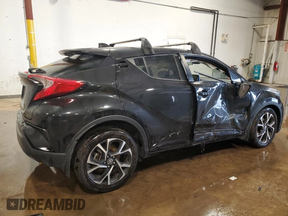 2021 Toyota C-HR LE z VIN NMTKHMBX8MR122450, wystawiony jako Copart lot #55159625 z przebiegiem 44 999 mil mil oraz Szkoda całkowita • Salvage title. Historia ofert i sprzedaży dostępna na DreamBid. Obrazek 3.