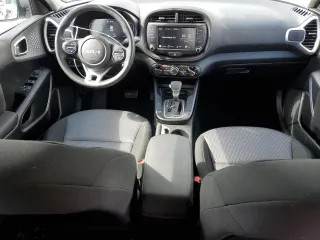 2023 Kia Soul LX with VIN KNDJ23AUXP7867800, listed as a Copart auction lot 52573045 with 10,722 mi miles and Salvage Title. Bid and sale history available at DreamBid. Image 8.
