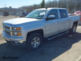 2015 Chevrolet Silverado 1500 LT with VIN 3GCUKREC4FG445820, listed as a IAAI auction lot 41844159 with 141,530 mi miles. Bid and sale history available at carsss.com. Image 18.