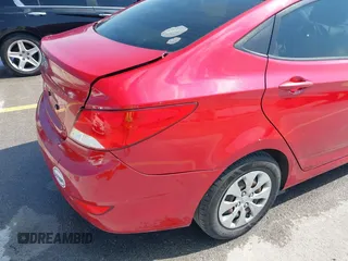 2016 Hyundai Accent SE z VIN KMHCT4AE4GU164307, wystawiony jako IAAI lot #42290071 z przebiegiem 126 426 mil mil oraz . Historia ofert i sprzedaży dostępna na DreamBid. Obrazek 12.