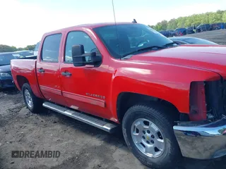 2012 Chevrolet Silverado 1500 with VIN 3GCUCSE25CG265818, listed as a IAAI auction lot 42083912 with 116,457 mi miles and . Bid and sale history available at DreamBid. Image 13.