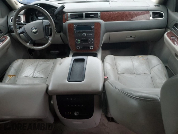 2007 Chevrolet Suburban LS with VIN 1GNFC16J17R277745, listed as a Copart auction lot 74204474 with 0 mi miles and Salvage Title. Bid and sale history available at carsss.com. Image 8.