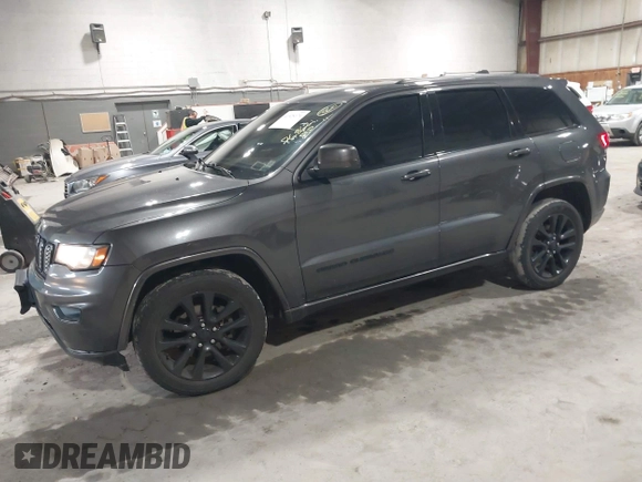 2017 Jeep Grand Cherokee Laredo with VIN 1C4RJFAG8HC910038, listed as a IAAI auction lot 41928179 with 76,862 mi miles. Bid and sale history available at carsss.com. Image 17.