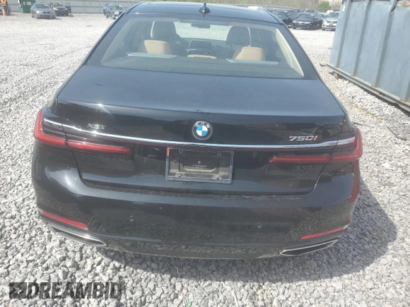 2021 BMW 7 Series 750i xDrive with VIN WBA7U2C07MCG34372, listed as a Copart auction lot 50639425 with 44,120 mi miles and Clean Title. Bid and sale history available at carsss.com. Image 6.