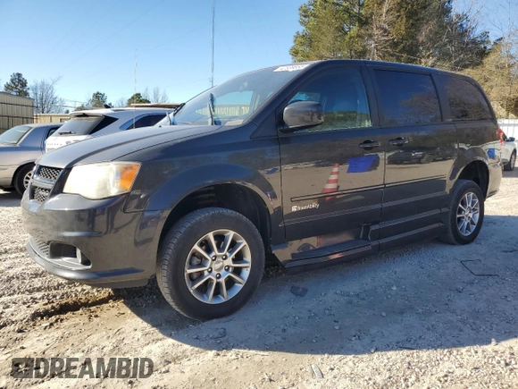 2011 Dodge Grand Caravan R/T with VIN 2D4RN7DGXBR775085, listed as a Copart auction lot 42339855 with 99,871 mi miles and Clean Title. Bid and sale history available at DreamBid. Image 1.