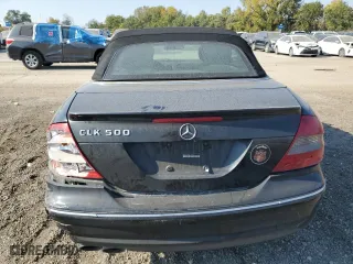 2006 Mercedes-Benz CLK-Class 5.0L with VIN WDBTK75G06T059285, listed as a Copart auction lot 75452034 with 137,742 mi miles and Salvage Title. Bid and sale history available at carsss.com. Image 6.