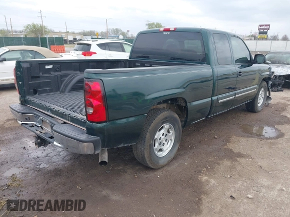 2004 Chevrolet Silverado 1500 Work Truck with VIN 2GCEC19T941193338, listed as a IAAI auction lot 41904989 with 147,616 mi miles. Bid and sale history available at carsss.com. Image 4.