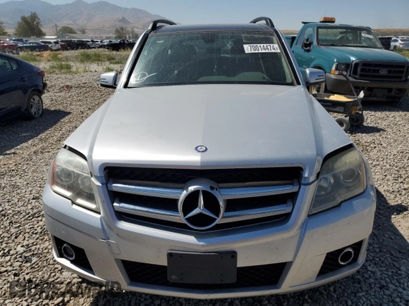 2012 Mercedes-Benz GLK 350 with VIN WDCGG8HB0CF745969, listed as a Copart auction lot 70014474 with 172,655 mi miles and Salvage Title. Bid and sale history available at DreamBid. Image 5.