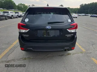 2023 Subaru Forester Premium z VIN JF2SKAEC6PH468002, wystawiony jako IAAI lot #42547222 z przebiegiem 73 121 mil mil oraz . Historia ofert i sprzedaży dostępna na DreamBid. Obrazek 2.