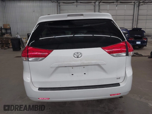 2011 Toyota Sienna LE AAS with VIN 5TDKK3DC6BS144970, listed as a IAAI auction lot 41881551 with 168,148 mi miles. Bid and sale history available at carsss.com. Image 17.