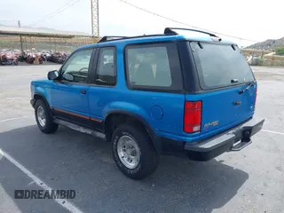 1994 Ford Explorer z VIN 1FMCU22X9RUD78617, wystawiony jako IAAI lot #42368265 z przebiegiem 213 351 mil mil oraz . Historia ofert i sprzedaży dostępna na DreamBid. Obrazek 3.