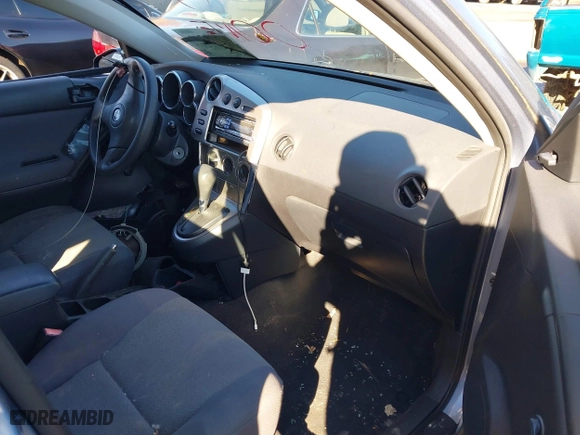 2003 Toyota Matrix Std with VIN 2T1LR32E83C011240, listed as a IAAI auction lot 40811249 with 1 mi miles. Bid and sale history available at carsss.com. Image 5.