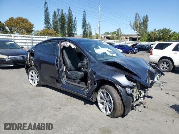 2024 Tesla Model Y Long Range с VIN 7SAYGDEE4RA243738, выставлен на аукционе Copart как лот 48953885 с пробегом Не указан миль и Списание • Salvage title. История ставок и продаж доступна на DreamBid. Изображение 4.