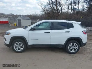 2024 Jeep Compass Sport with VIN 3C4NJDAN2RT157145, listed as a IAAI auction lot 41456201 with 6,943 mi miles. Bid and sale history available at carsss.com. Image 14.